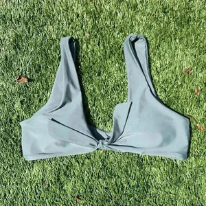Cupshe green front tie bikini top